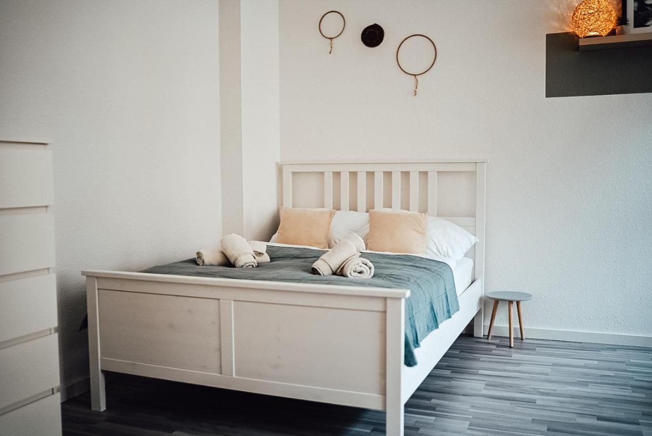 Fewostaeps- Moderne Unterkunft, Zentrumsnah เพลาเอิน ภายนอก รูปภาพ