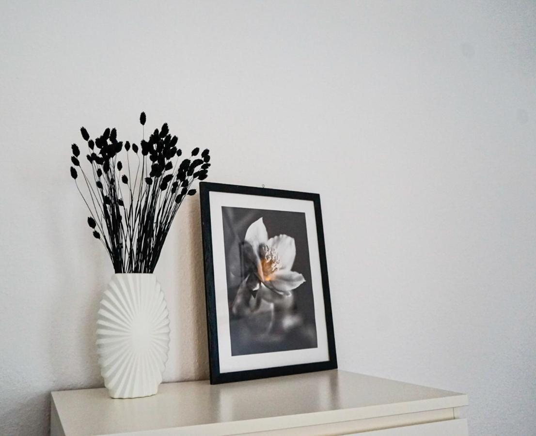 Fewostaeps- Moderne Unterkunft, Zentrumsnah เพลาเอิน ภายนอก รูปภาพ
